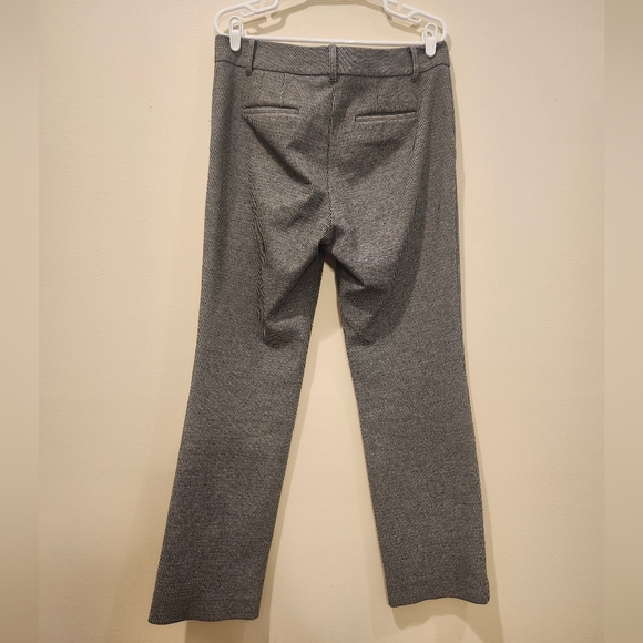 Ann Taylor, size 10, black and white - Picture 2 of 5